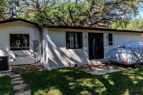 Купить виллу или дом в Майами, Флорида 3 спальни, 115.01м2, № 2046963 - фото 23