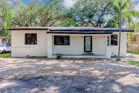 Купить виллу или дом в Майами, Флорида 3 спальни, 115.01м2, № 2046963 - фото 10