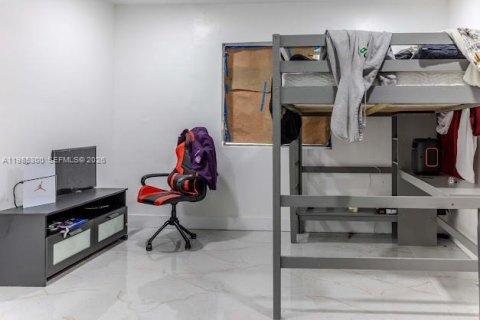 Купить виллу или дом в Майами, Флорида 3 спальни, 115.01м2, № 2046963 - фото 17