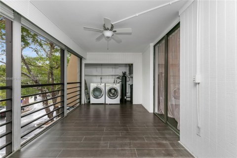 Condo in Aventura, Florida, 3 bedrooms  № 2015604 - photo 28