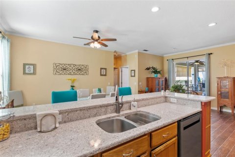 House in Lakeland, Florida 3 bedrooms, 156.35 sq.m. № 1894388 - photo 17
