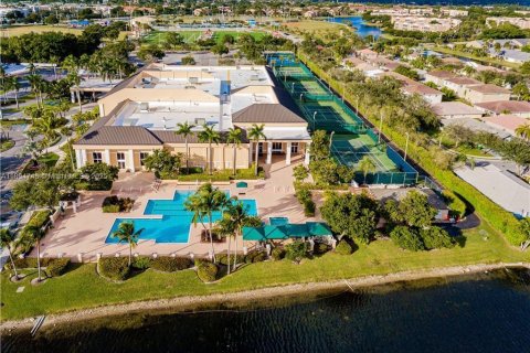 Condominio en venta en Tamarac, Florida, 2 dormitorios, 164.62 m2 № 1947200 - foto 29