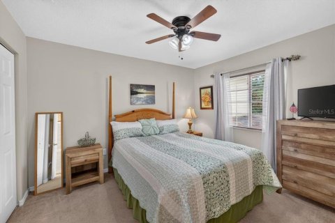 Townhouse in Tampa, Florida 2 bedrooms, 126.72 sq.m. № 2199377 - photo 5