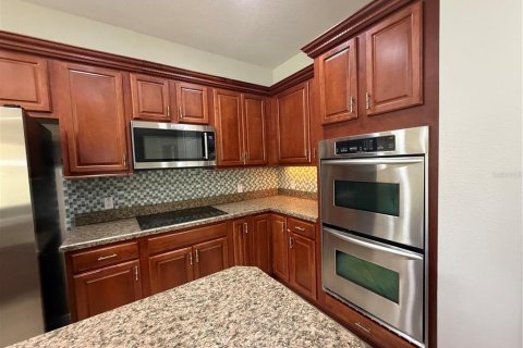 Villa ou maison à vendre à Kissimmee, Floride: 5 chambres, 339.19 m2 № 2408407 - photo 19