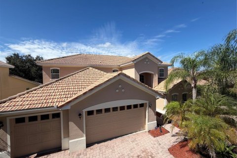 Villa ou maison à vendre à Kissimmee, Floride: 5 chambres, 339.19 m2 № 2408407 - photo 2