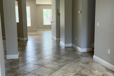 Villa ou maison à vendre à Kissimmee, Floride: 5 chambres, 339.19 m2 № 2408407 - photo 9