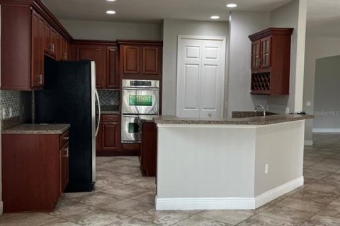 Villa ou maison à vendre à Kissimmee, Floride: 5 chambres, 339.19 m2 № 2408407 - photo 15