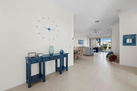 House in Sarasota, Florida 2 bedrooms, 164.07 sq.m. № 1840136 - photo 8