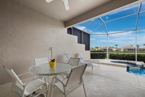 House in Sarasota, Florida 2 bedrooms, 164.07 sq.m. № 1840136 - photo 13