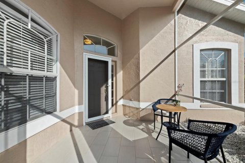 House in Sarasota, Florida 2 bedrooms, 164.07 sq.m. № 1840136 - photo 5