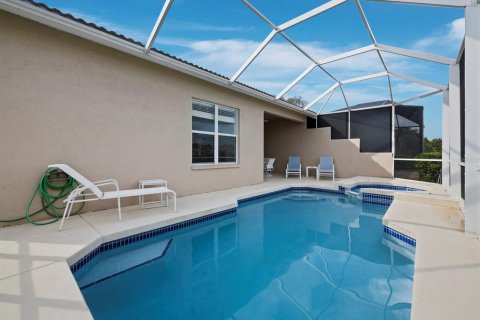 House in Sarasota, Florida 2 bedrooms, 164.07 sq.m. № 1840136 - photo 16