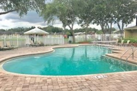 Appartement à louer à Brandon, Floride: 2 chambres, 85.1 m2 № 1919383 - photo 2
