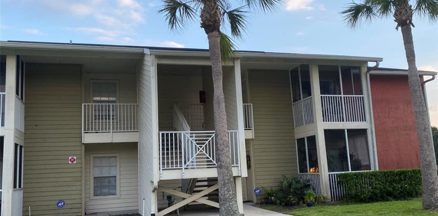 Appartement à Brandon, Floride 2 chambres, 85.1 m2 № 1919383