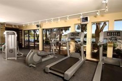 Appartement à louer à Brandon, Floride: 2 chambres, 85.1 m2 № 1919383 - photo 3