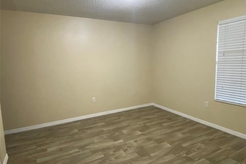 Appartement à louer à Brandon, Floride: 2 chambres, 85.1 m2 № 1919383 - photo 13