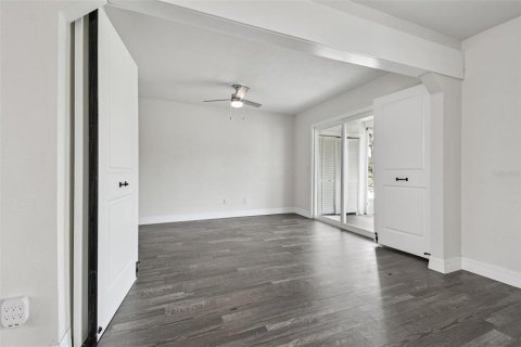 Condo in Tampa, Florida, 3 bedrooms № 2200314 - photo 14