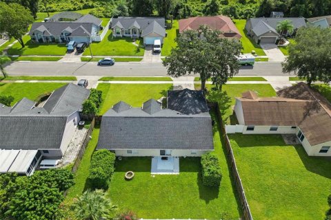 Casa en venta en Orlando, Florida, 4 dormitorios, 152.45 m2 № 1917955 - foto 25