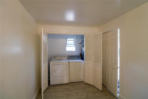 House in Orlando, Florida 1 bedroom, 58.53 sq.m. № 1877245 - photo 7