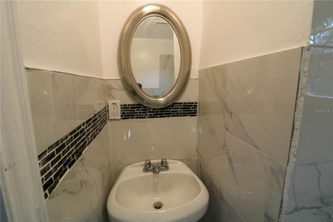 House in Orlando, Florida 1 bedroom, 58.53 sq.m. № 1877245 - photo 14