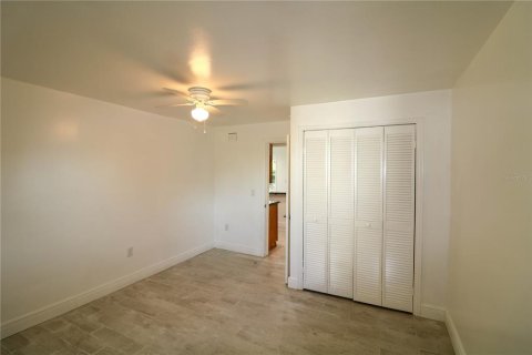 House in Orlando, Florida 1 bedroom, 58.53 sq.m. № 1877245 - photo 16