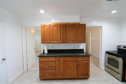 House in Orlando, Florida 1 bedroom, 58.53 sq.m. № 1877245 - photo 9
