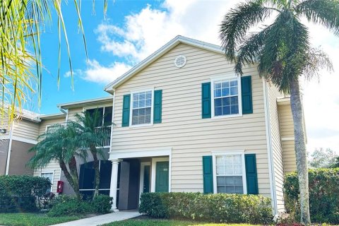 Townhouse in Lakewood Ranch, Florida 3 bedrooms, 123 sq.m. № 1905535 - photo 2