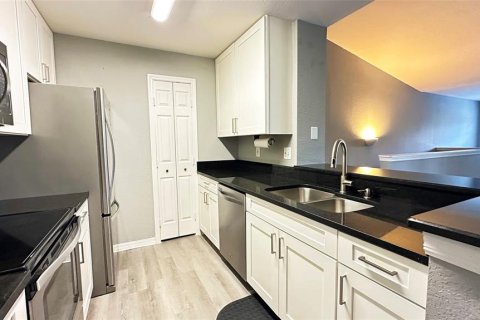 Adosado en alquiler en Lakewood Ranch, Florida, 3 dormitorios, 123 m2 № 1905535 - foto 7
