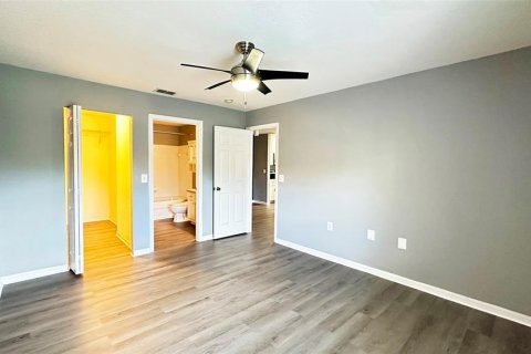 Touwnhouse à louer à Lakewood Ranch, Floride: 3 chambres, 123 m2 № 1905535 - photo 18
