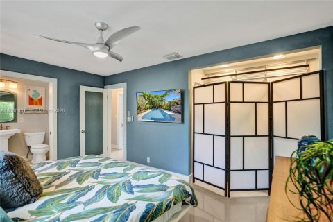 Снять в аренду виллу или дом в Уилтон-Мэнорс, Флорида 3 спальни, 148.27м2, № 2065091 - фото 27