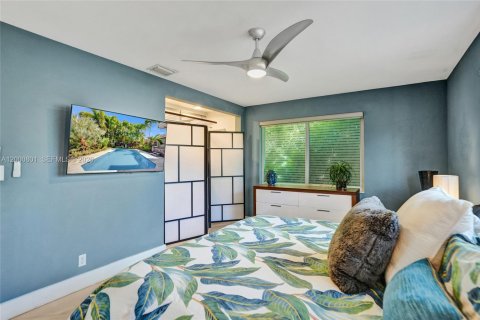 Снять в аренду виллу или дом в Уилтон-Мэнорс, Флорида 3 спальни, 148.27м2, № 2065091 - фото 26