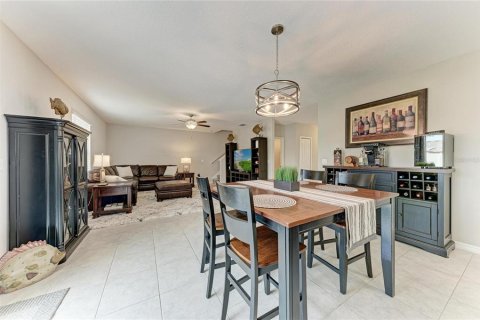 House in Palmetto, Florida 3 bedrooms, 244.61 sq.m. № 2277058 - photo 22