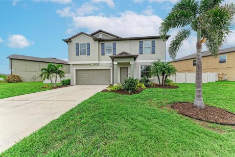House in Palmetto, Florida 3 bedrooms, 244.61 sq.m. № 2277058 - photo 3