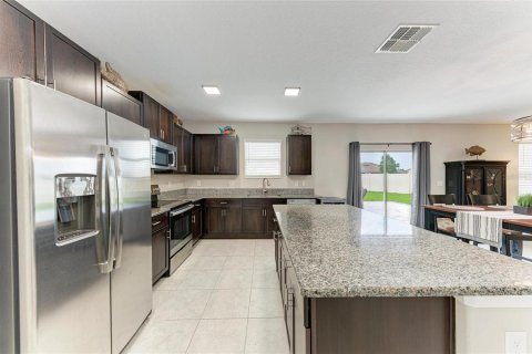 House in Palmetto, Florida 3 bedrooms, 244.61 sq.m. № 2277058 - photo 15