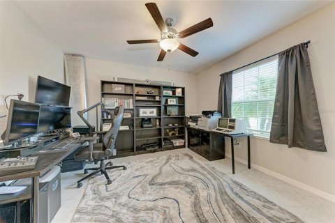 House in Palmetto, Florida 3 bedrooms, 244.61 sq.m. № 2277058 - photo 24
