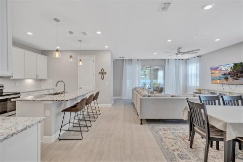 Villa ou maison à vendre à Lakeland, Floride: 4 chambres, 191.94 m2 № 2201393 - photo 19