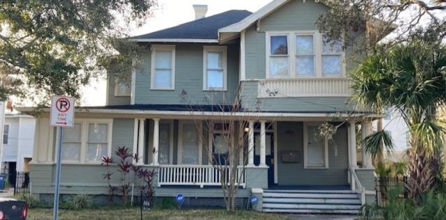 Commercial property in Tampa, Florida 269.97 sq.m. № 964690