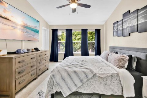 Condo in Orlando, Florida, 2 bedrooms № 2259011 - photo 15
