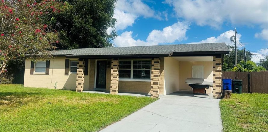 House in Ocoee, Florida 3 bedrooms, 89.19 sq.m. № 1900269