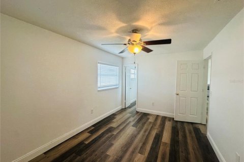 House in Ocoee, Florida 3 bedrooms, 89.19 sq.m. № 1900269 - photo 9