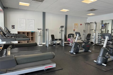 Condominio en alquiler en Aventura, Florida, 2 dormitorios, 100.24 m2 № 1932767 - foto 11