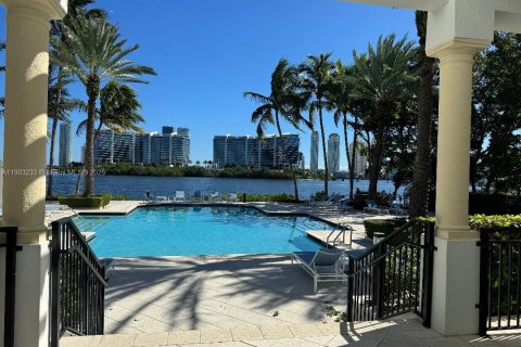 Снять в аренду квартиру в Авентура, Флорида 1 спальня, 82.96м2, № 1955638 - фото 21