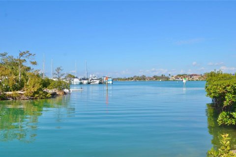 House in Venice, Florida 2 bedrooms, 134.34 sq.m. № 2098353 - photo 15
