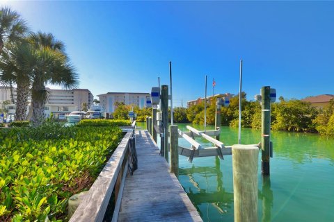 House in Venice, Florida 2 bedrooms, 134.34 sq.m. № 2098353 - photo 9