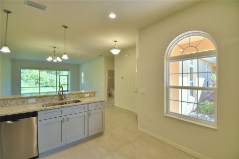 House in Winter Haven, Florida 2 bedrooms, 108.14 sq.m. № 1912601 - photo 8