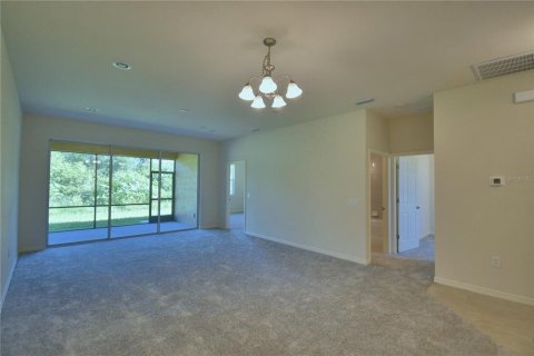 House in Winter Haven, Florida 2 bedrooms, 108.14 sq.m. № 1912601 - photo 11
