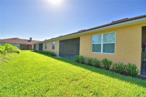 House in Winter Haven, Florida 2 bedrooms, 108.14 sq.m. № 1912601 - photo 29