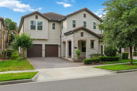 House in Windermere, Florida 5 bedrooms, 390.38 sq.m. № 2099967