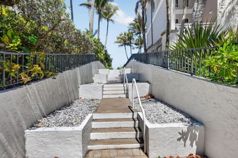 Condominio en venta en Highland Beach, Florida, 3 dormitorios, 146.88 m2 № 2241465 - foto 24
