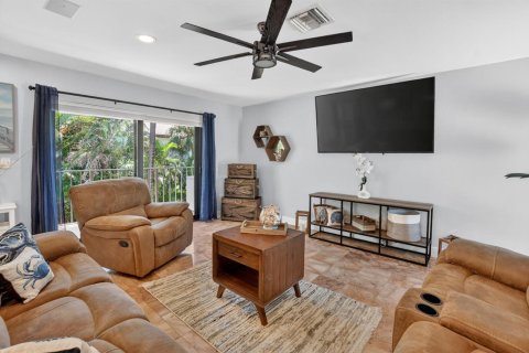 Condominio en venta en Highland Beach, Florida, 3 dormitorios, 146.88 m2 № 2241465 - foto 10