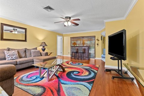 House in Palm Harbor, Florida 2 bedrooms, 115.94 sq.m. № 1869036 - photo 3